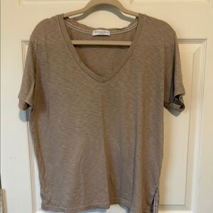 MICHAEL STARS TAN Short Sleeve Tee.
